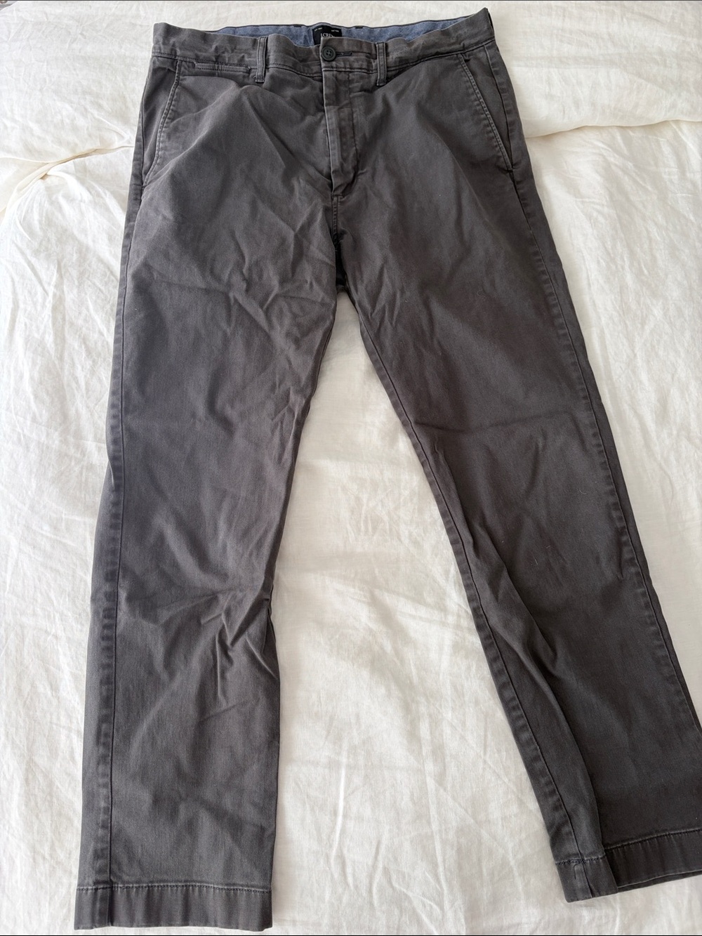 J. Crew Men’s Charcoal Gray Chino Pants 32x30